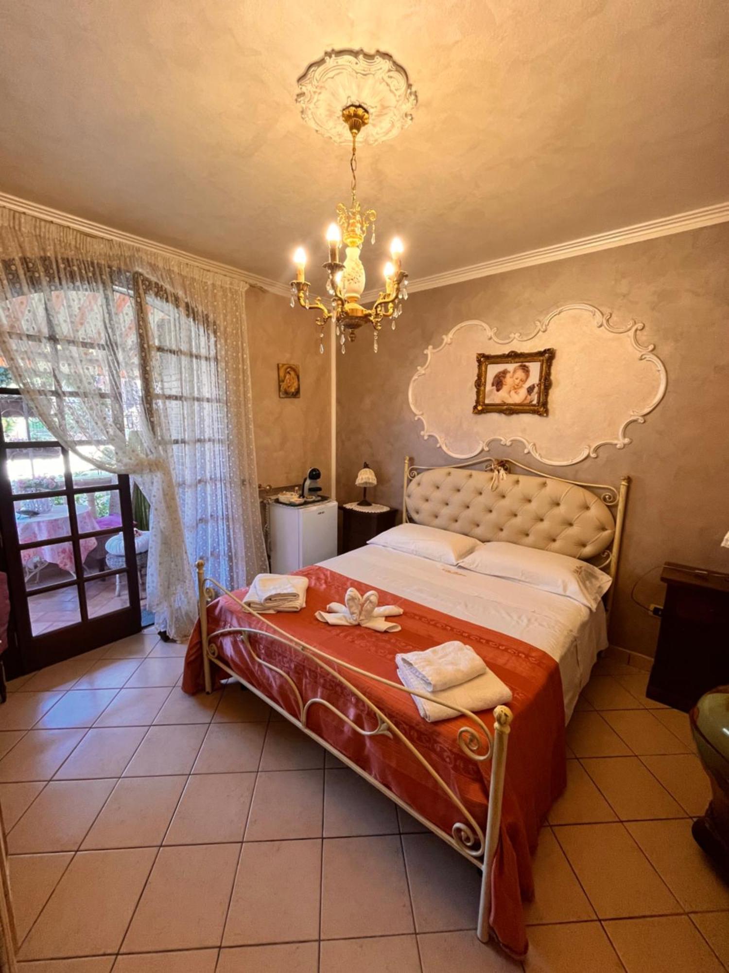 B&B Villa Regina Санта-Доменика Экстерьер фото