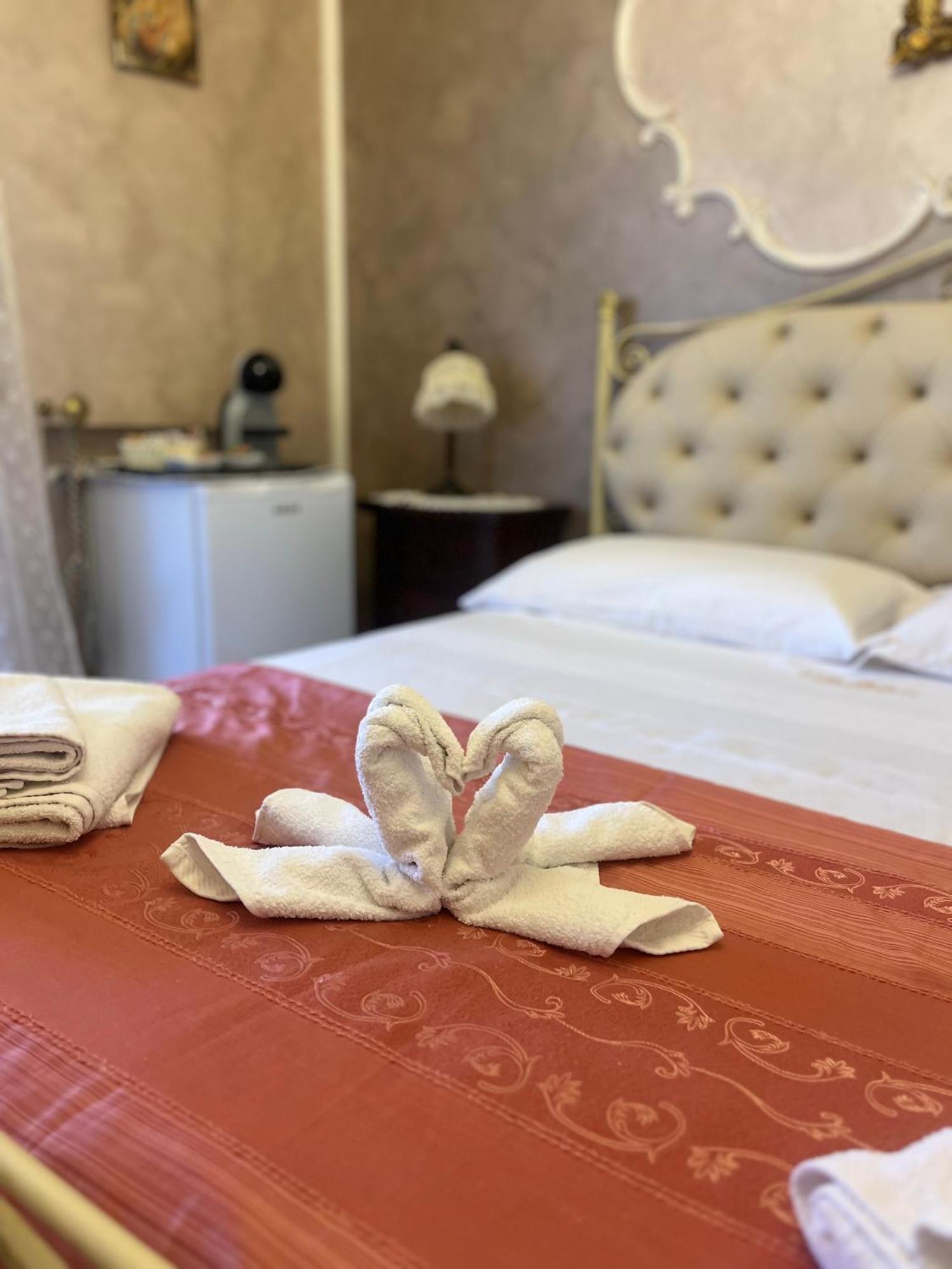 B&B Villa Regina Санта-Доменика Экстерьер фото