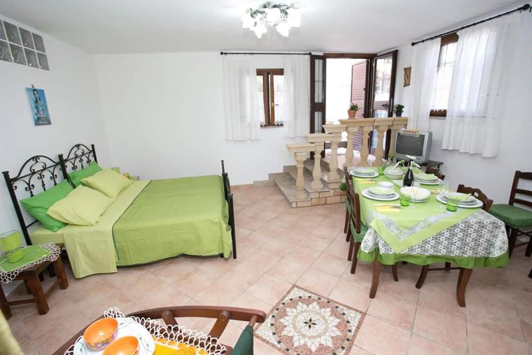B&B Villa Regina Санта-Доменика Экстерьер фото